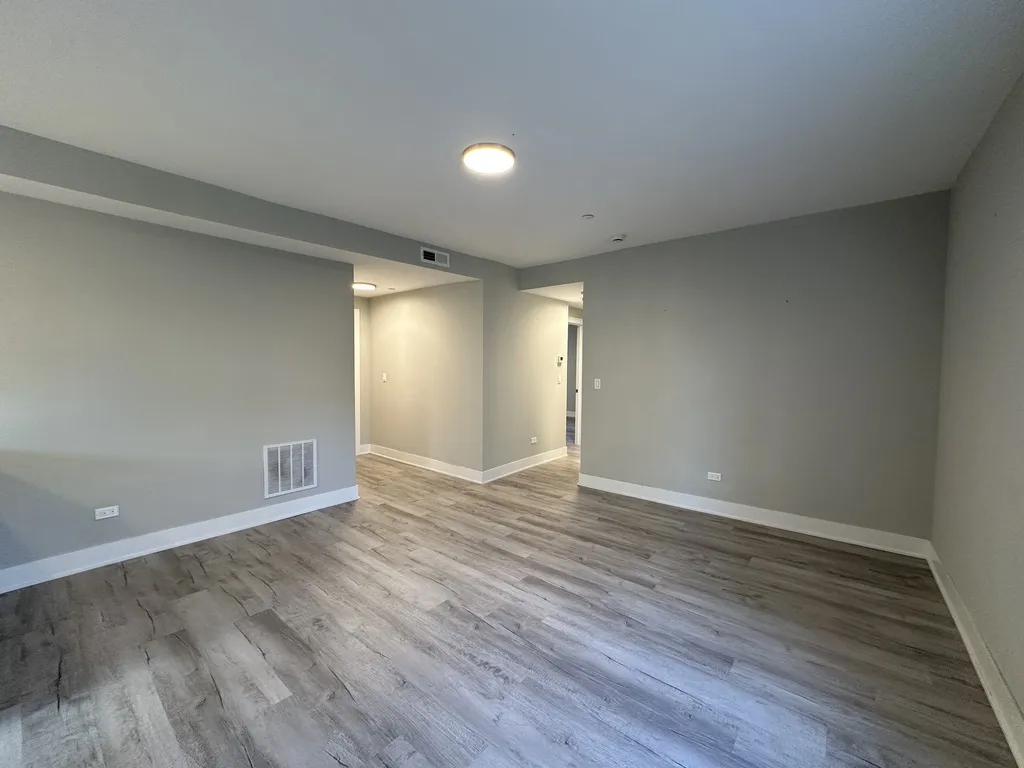 1135 Oak Ave, ,  60202, USA 60202-unit#2E-Evanston-IL