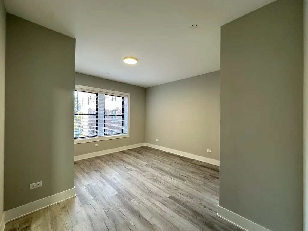 1135 Oak Ave, ,  60202, USA 60202-unit#2E-Evanston-IL