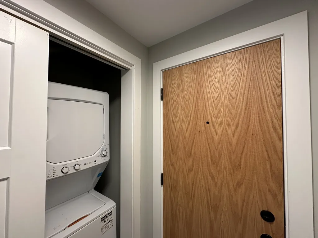 1135 Oak Ave, ,  60202, USA 60202-unit#2E-Evanston-IL