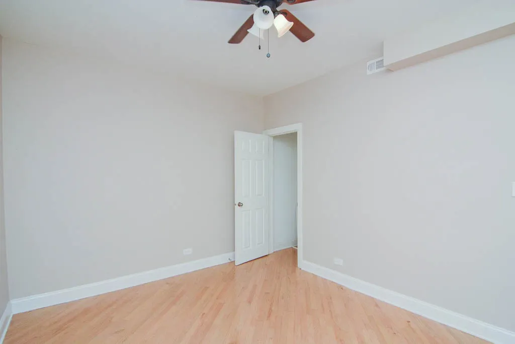 894 Green Bay Rd, , 60093, USA 60093-unit#A03-Winnetka-IL