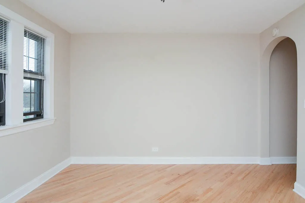 Green Bay Rd & Ave, , 60093, USA 60093-unit#A11-Winnetka-IL