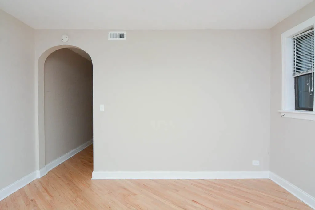 Green Bay Rd & Ave, , 60093, USA 60093-unit#A11-Winnetka-IL