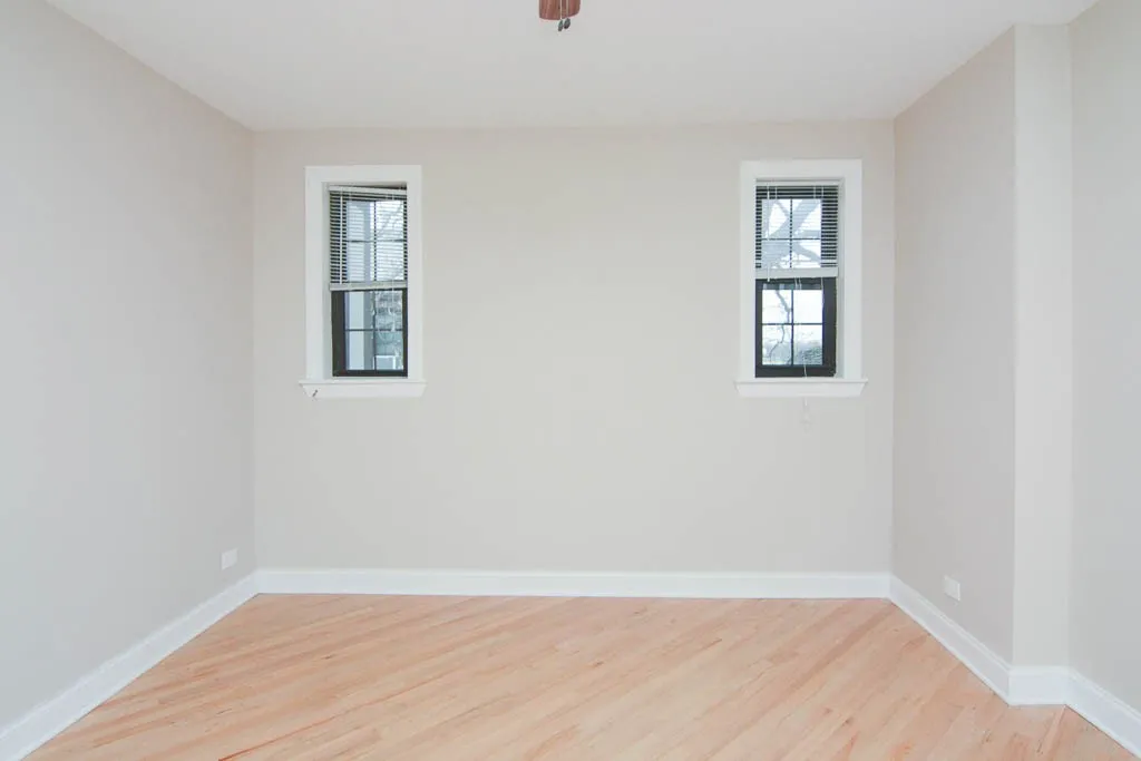 Green Bay Rd & Ave, , 60093, USA 60093-unit#A11-Winnetka-IL