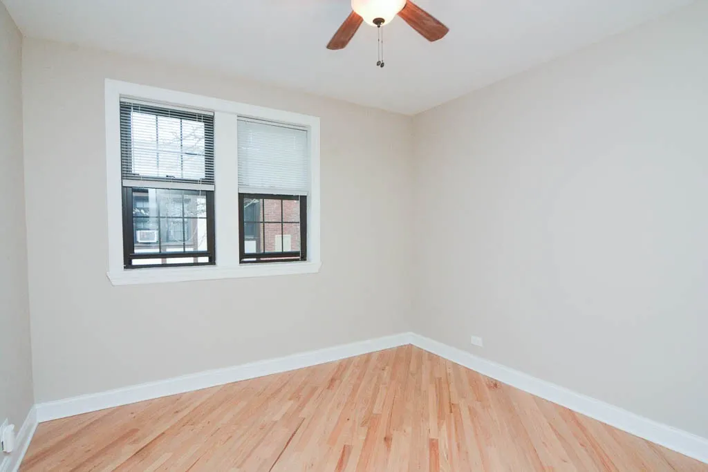 Green Bay Rd & Ave, , 60093, USA 60093-unit#A11-Winnetka-IL