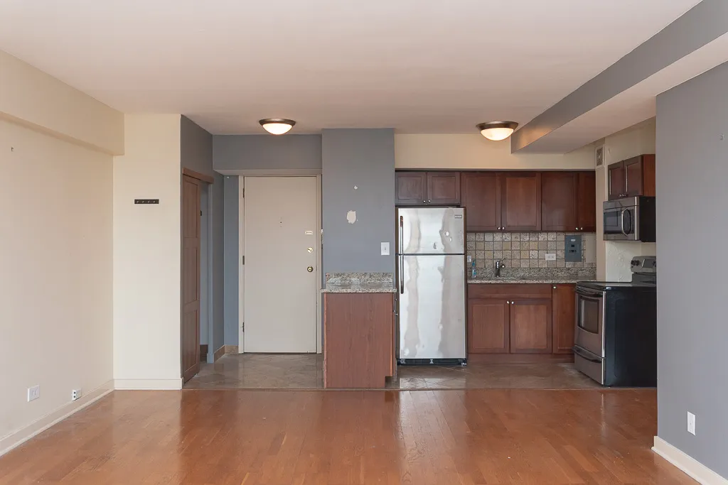 4180 N Marine Dr, , 60613, USA 60613-unit#706-Chicago-IL