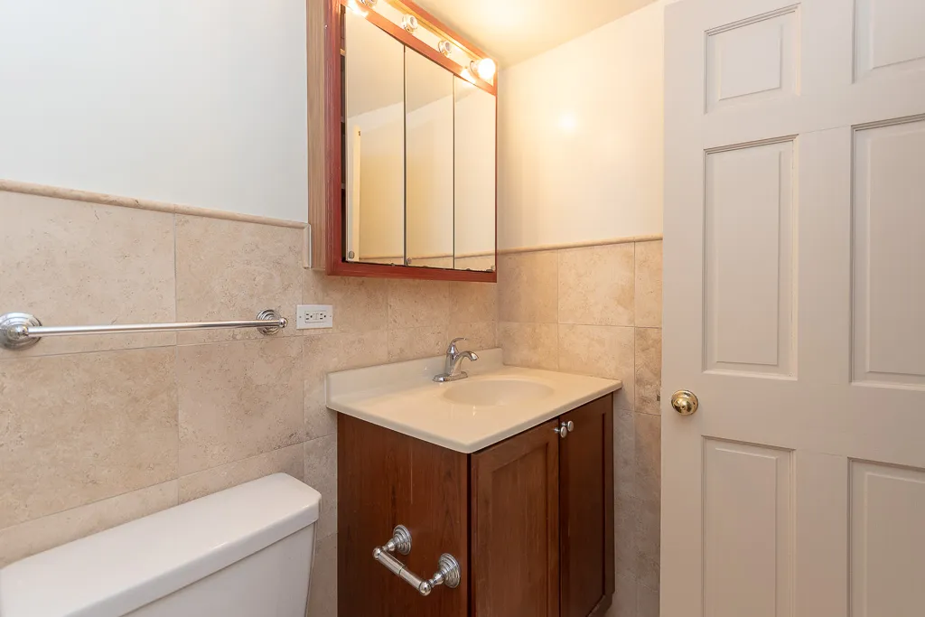 4180 N Marine Dr, , 60613, USA 60613-unit#706-Chicago-IL