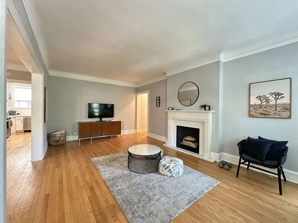 805 Judson Ave, Evanston, 60202, USA 60202-unit#2-Chicago-IL