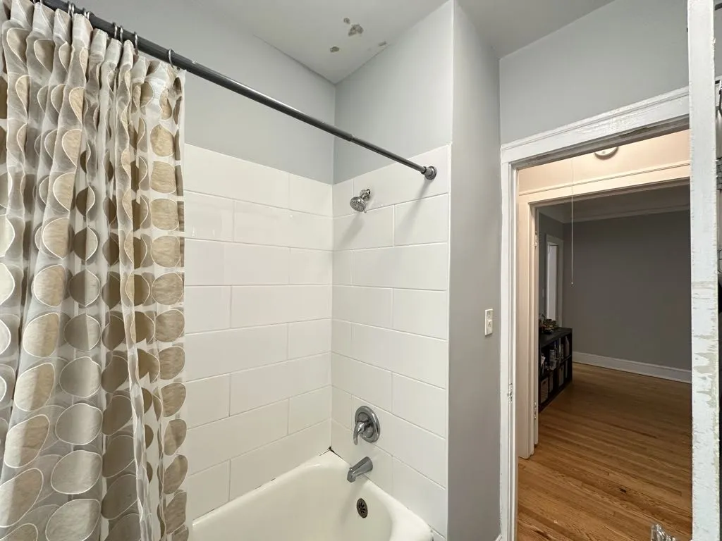 805 Judson Ave, Evanston, 60202, USA 60202-unit#2-Chicago-IL