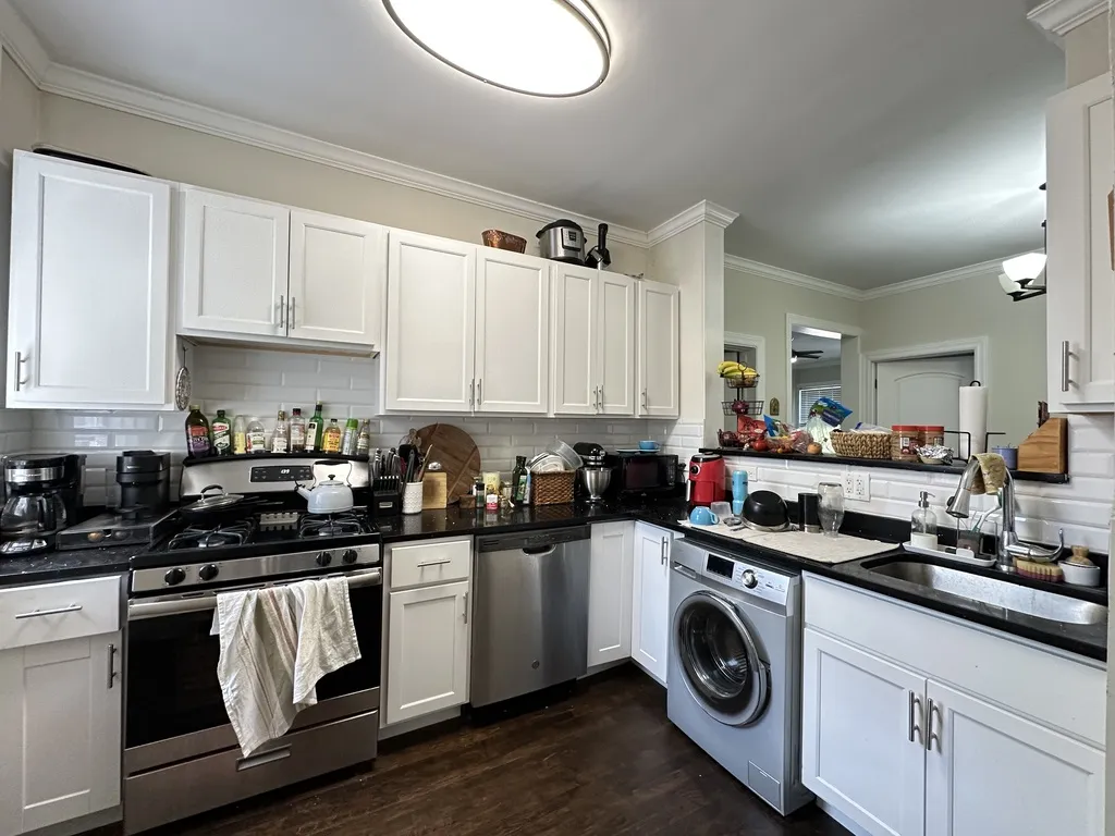 314 Lee St, Evanston, 60202, USA 60202-unit#1-Chicago-IL