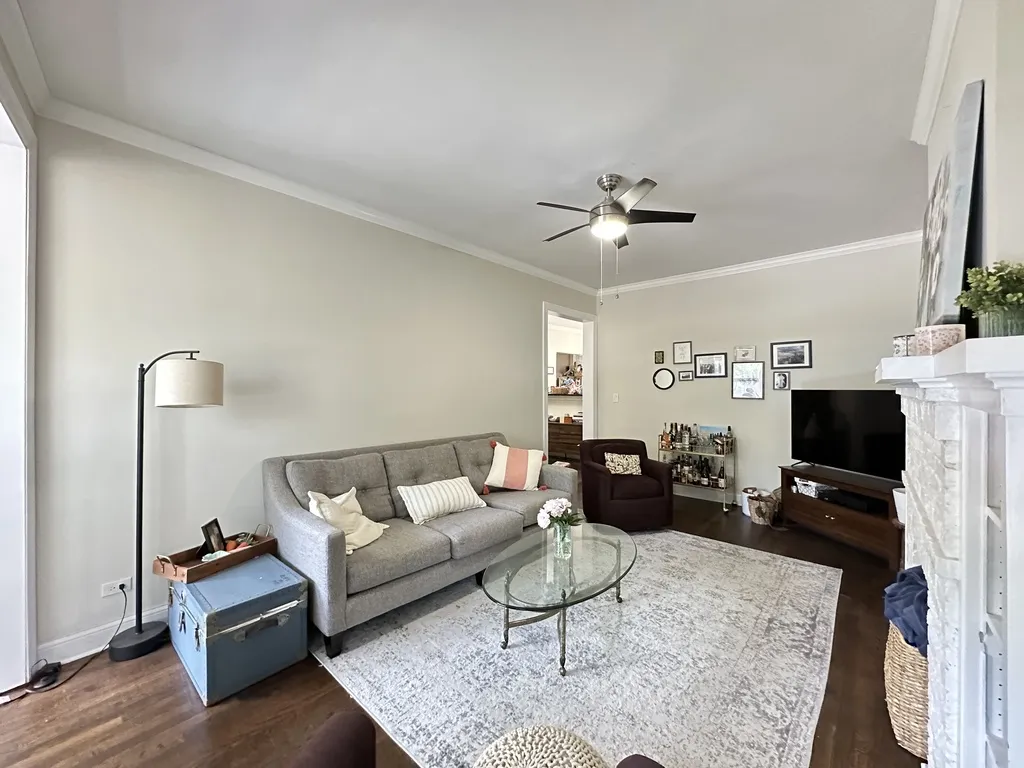 314 Lee St, Evanston, 60202, USA 60202-unit#1-Chicago-IL