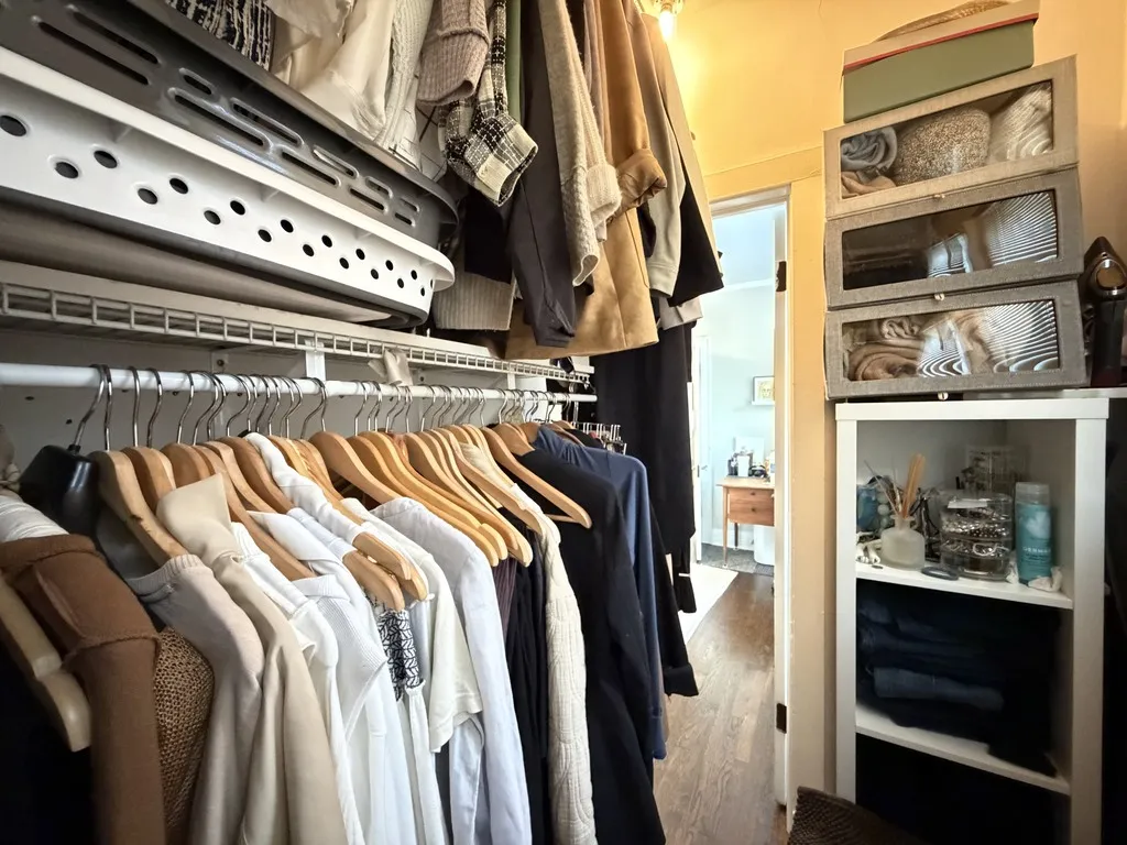 320 Lee St, Evanston,  60202, USA 60202-unit#1-Chicago-IL