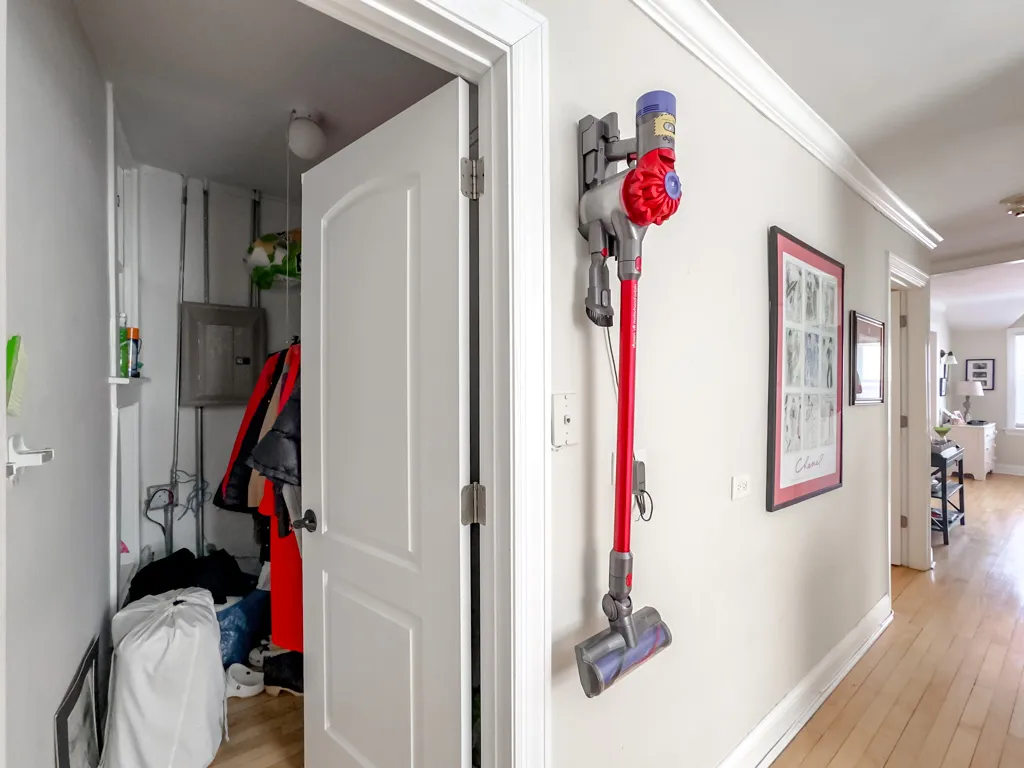 733 Elm St, Winnetka,  60093, USA 60093-unit#302-Chicago-IL