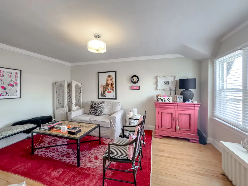 733 Elm St, Winnetka,  60093, USA 60093-unit#302-Chicago-IL