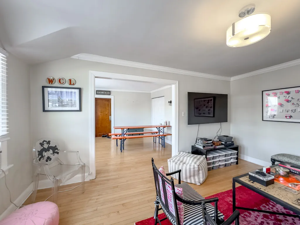 733 Elm St, Winnetka,  60093, USA 60093-unit#302-Chicago-IL