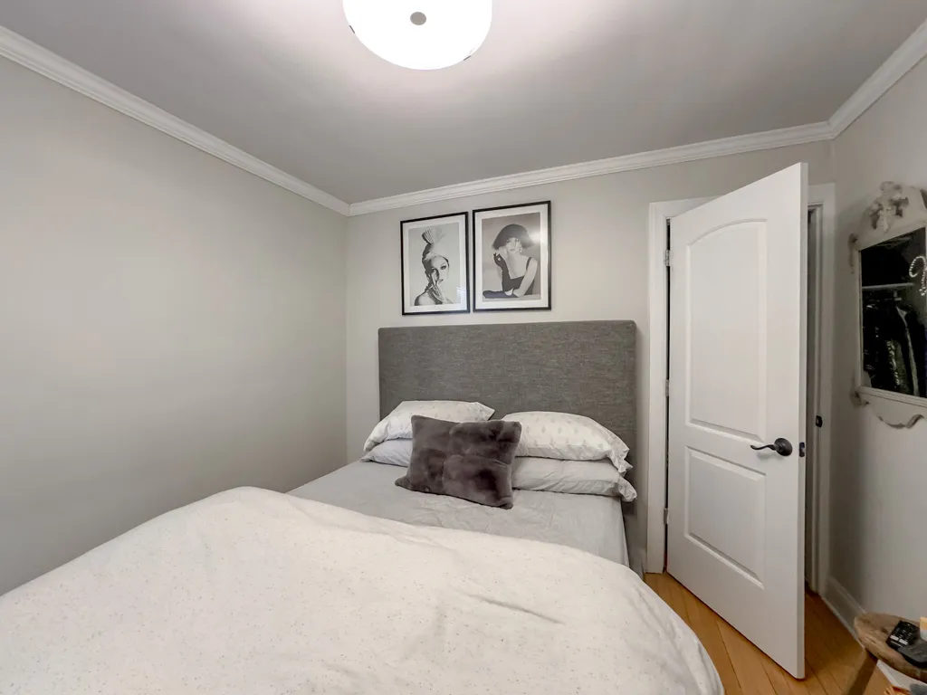 733 Elm St, Winnetka, 60093, USA 60093-unit#302-Chicago-IL