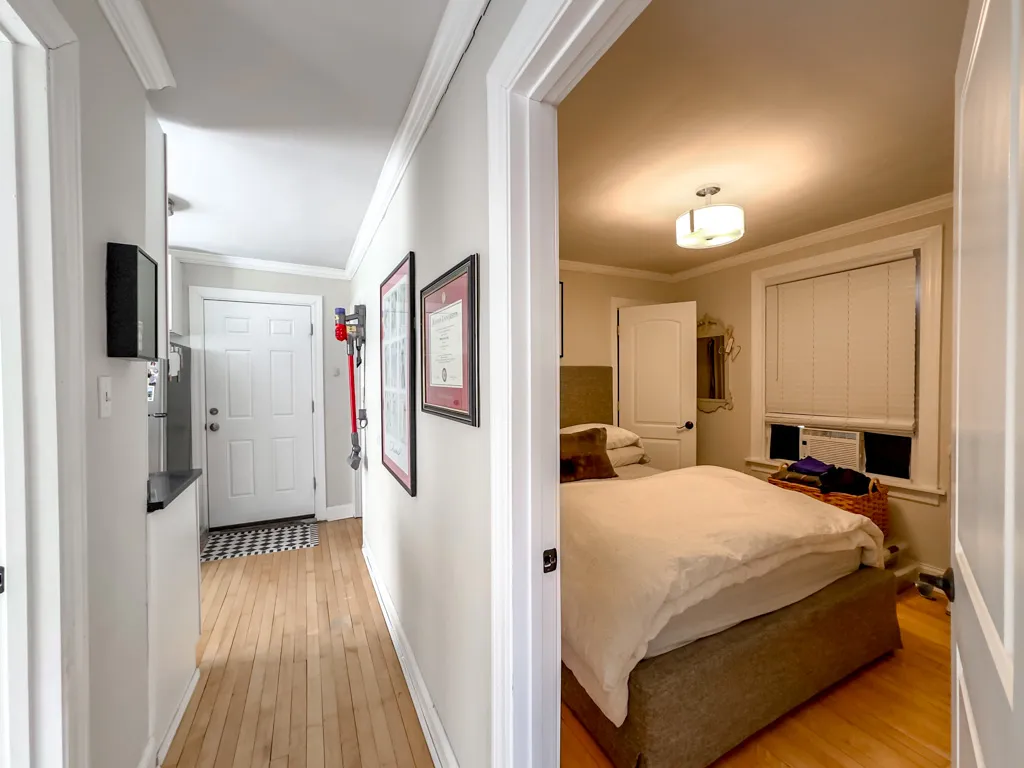 733 Elm St, Winnetka, 60093, USA 60093-unit#302-Chicago-IL