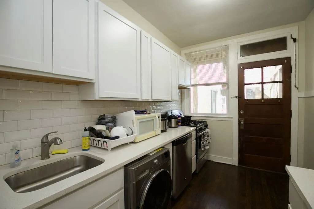 945 Judson Ave, Evanston,  60202, USA 60202-unit#1-Chicago-IL
