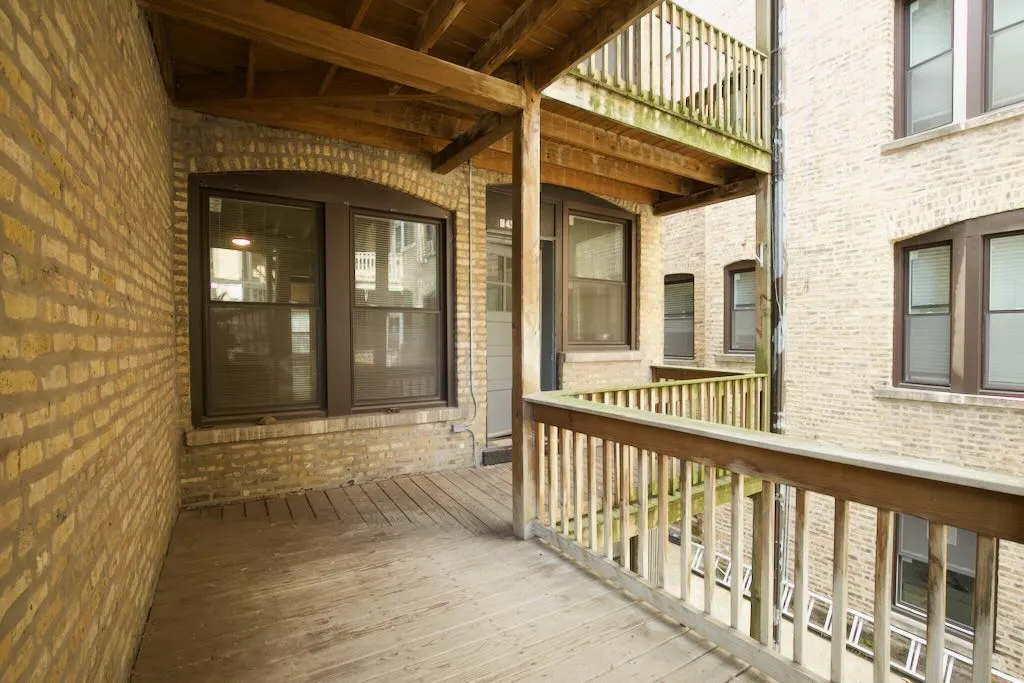 945 Judson Ave, Evanston,  60202, USA 60202-unit#1-Chicago-IL