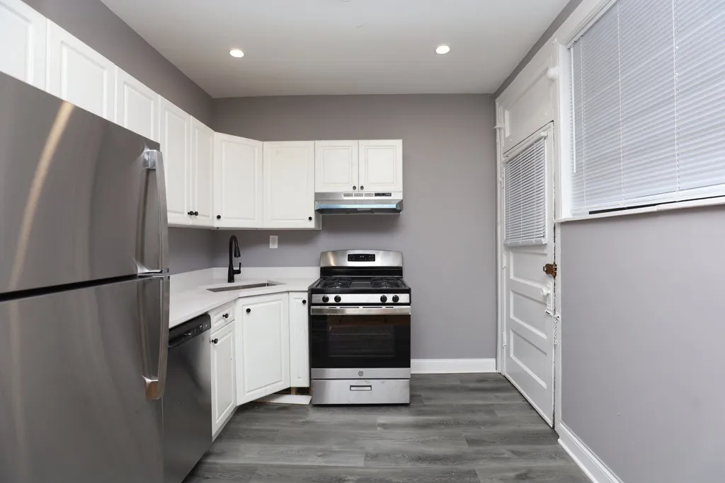 626 W Stratford Pl, ,  60657, USA 60657-unit#2W-Chicago-IL