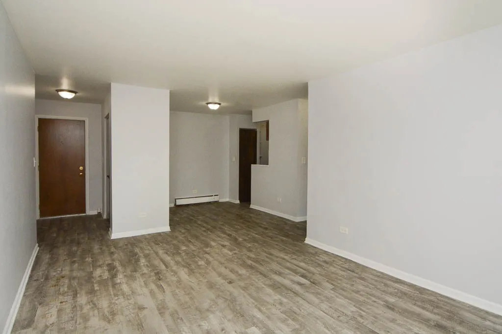 1040 W Hollywood Ave, ,  60660, USA 60660-unit#204-Chicago-IL