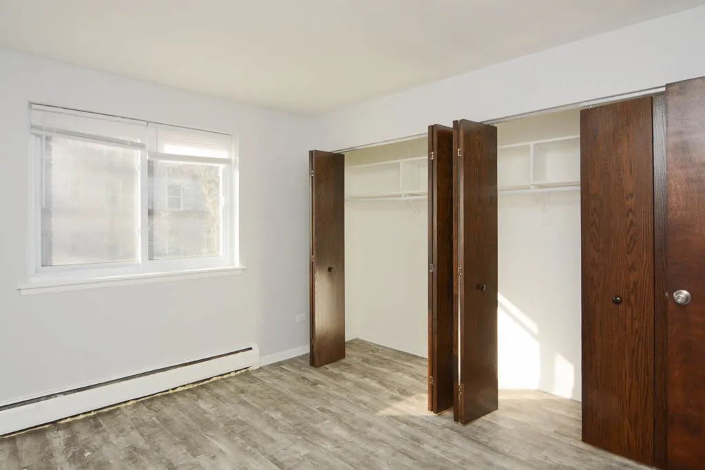 1040 W Hollywood Ave, ,  60660, USA 60660-unit#204-Chicago-IL
