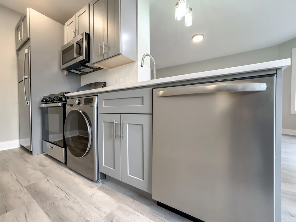 373 Hazel Ave, ,  60022, USA 60022-unit#3C-Glencoe-IL