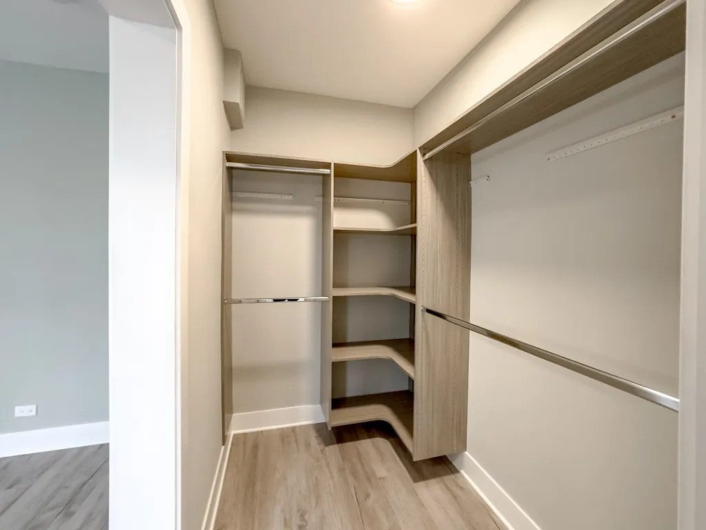 373 Hazel Ave, ,  60022, USA 60022-unit#3C-Glencoe-IL