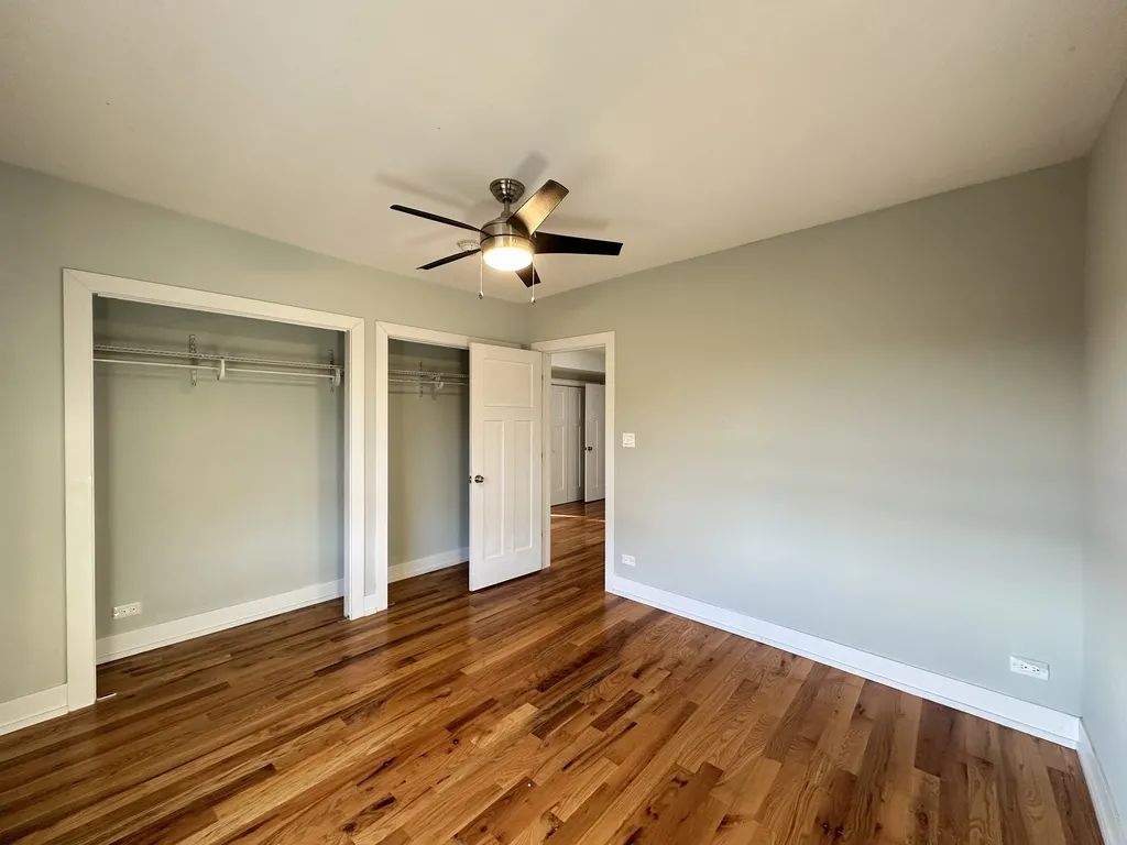 817 Elm St, Winnetka,  60093, USA 60093-unit#306-Chicago-IL