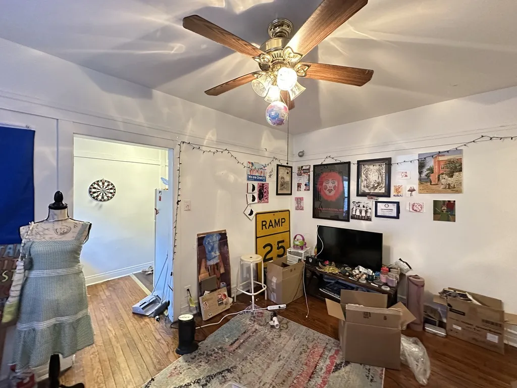 3034 N Halsted St, , 60657, USA 60657-unit#1C-Chicago-IL