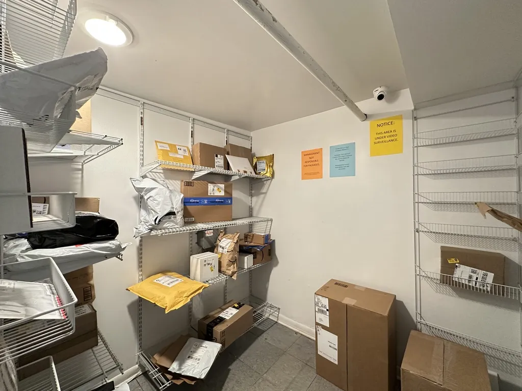 3034 N Halsted St, , 60657, USA 60657-unit#1C-Chicago-IL