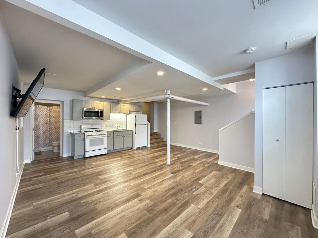 4826 W Addison St, ,  60641, USA 60641-unit#G-Chicago-IL