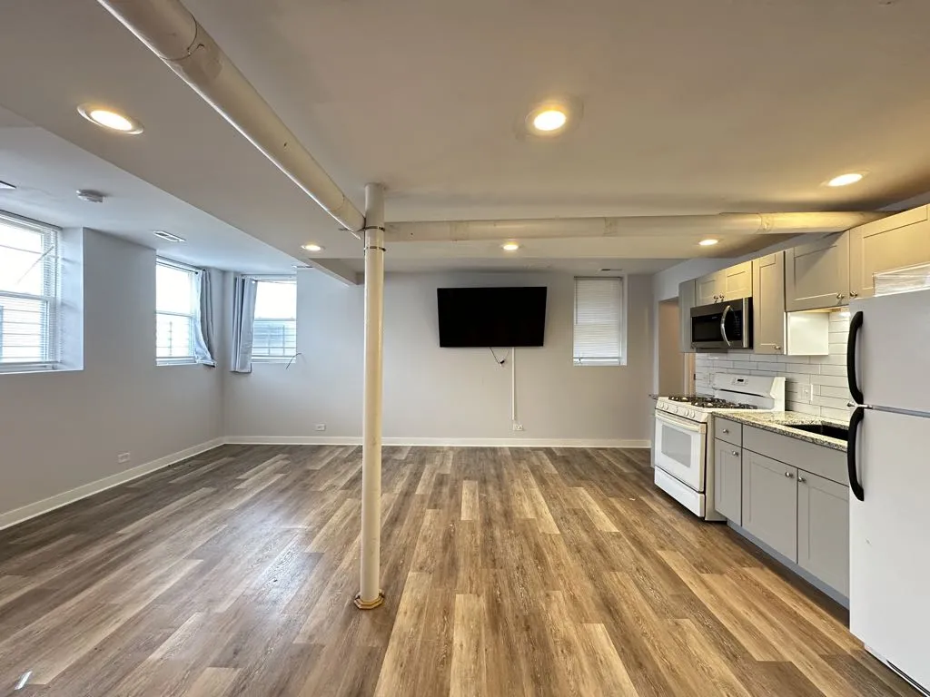 4826 W Addison St, ,  60641, USA 60641-unit#G-Chicago-IL