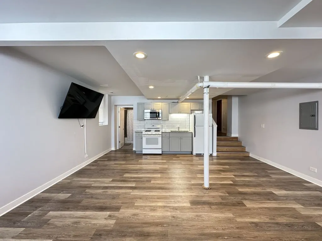 4826 W Addison St, ,  60641, USA 60641-unit#G-Chicago-IL