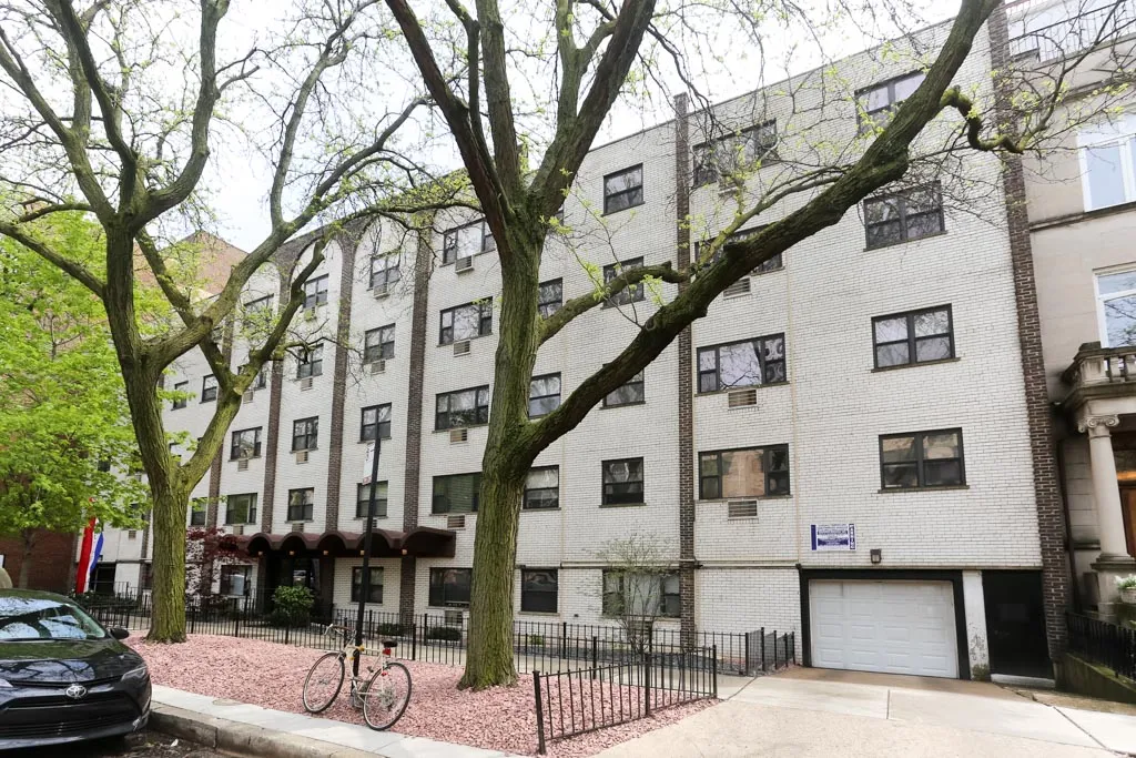 525 W Oakdale Ave, , 60657, USA 60657-unit#209-Chicago-IL