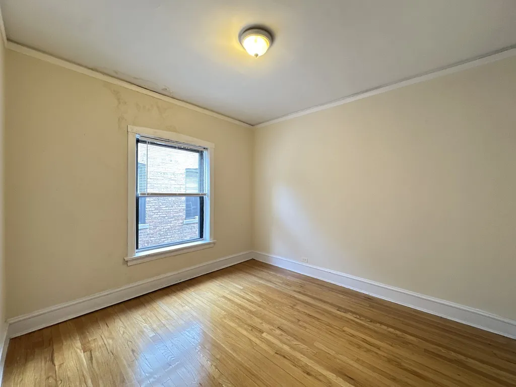 1307 Oak Ave, Evanston,  60201, USA 60201-unit#3W-Chicago-IL
