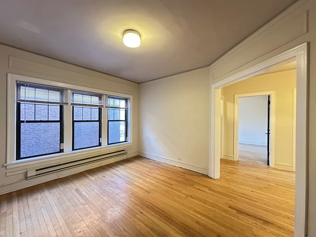 1309 Oak Ave, Evanston,  60201, USA 60201-unit#3S-Chicago-IL