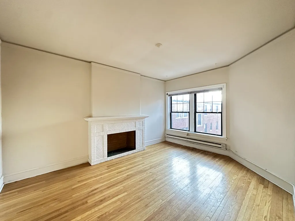 1309 Oak Ave, Evanston,  60201, USA 60201-unit#3S-Chicago-IL