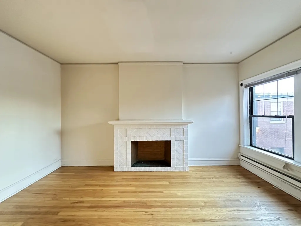 1309 Oak Ave, Evanston,  60201, USA 60201-unit#3S-Chicago-IL