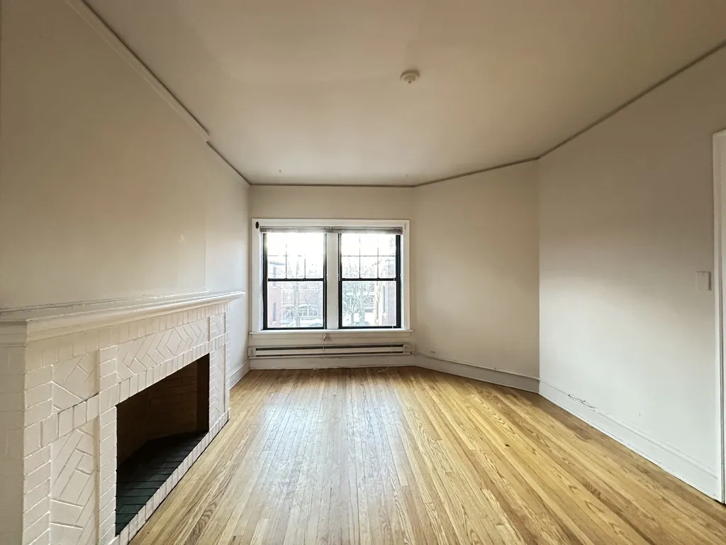 1309 Oak Ave, Evanston,  60201, USA 60201-unit#3S-Chicago-IL