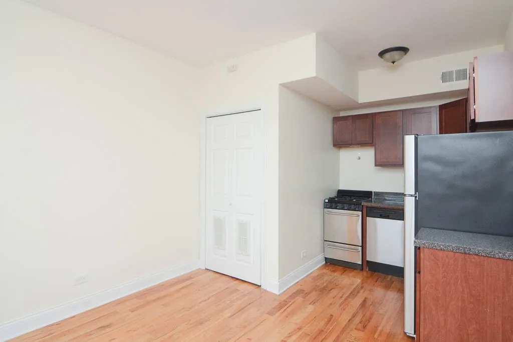 343 Park Ave, ,  60022, USA 60022-unit#03-Glencoe-IL