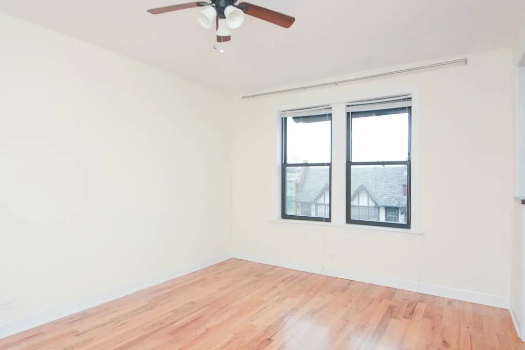 343 Park Ave, ,  60022, USA 60022-unit#03-Glencoe-IL