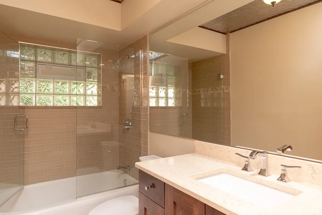 6408 W Raven St, , 60631, USA 60631-unit#1-Chicago-IL