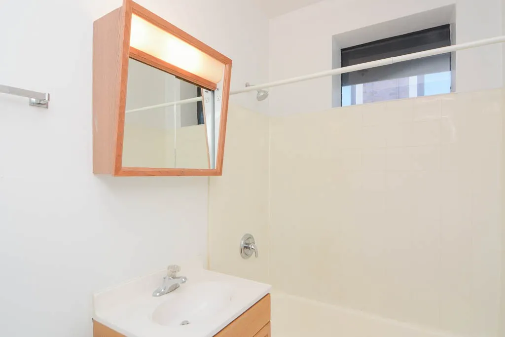 3024 N Halsted St, ,  60657, USA 60657-unit#3B-Chicago-IL