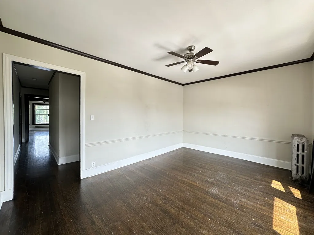 312 Lee St, Evanston,  60202, USA 60202-unit#3-Chicago-IL