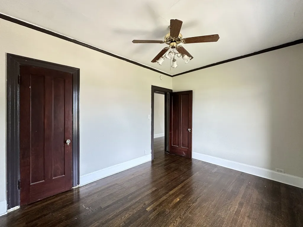 312 Lee St, Evanston,  60202, USA 60202-unit#3-Chicago-IL