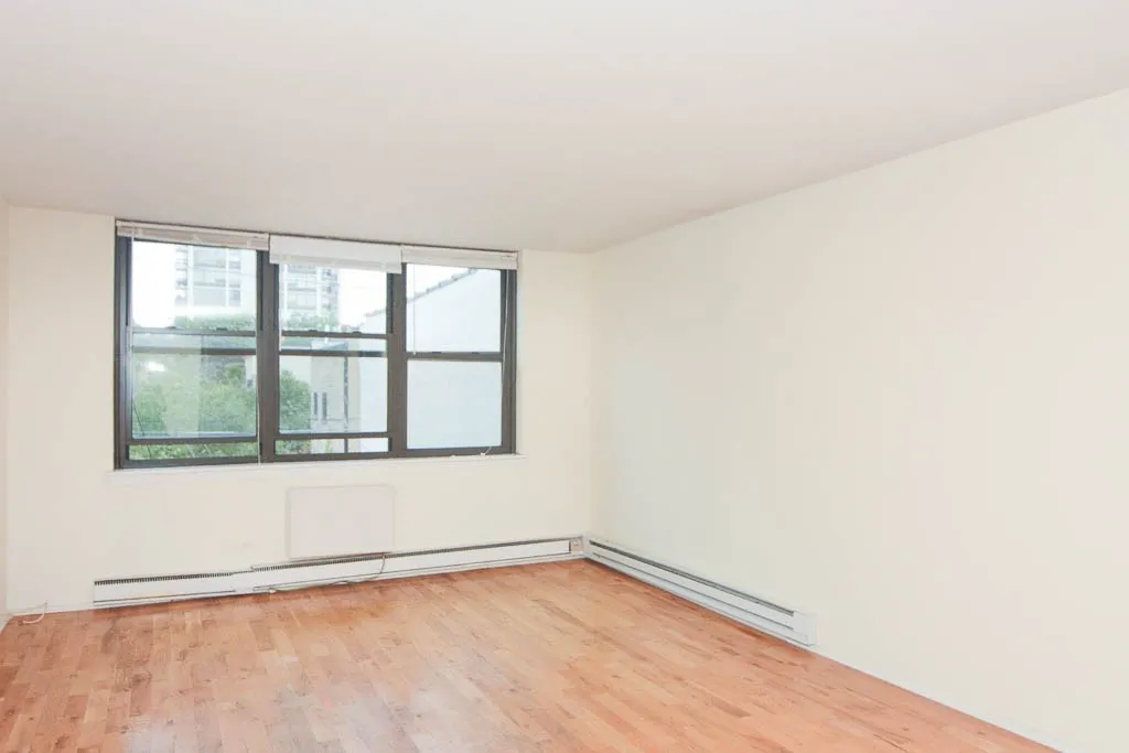 1446 N Dearborn St, ,  60610, USA 60610-Chicago-IL