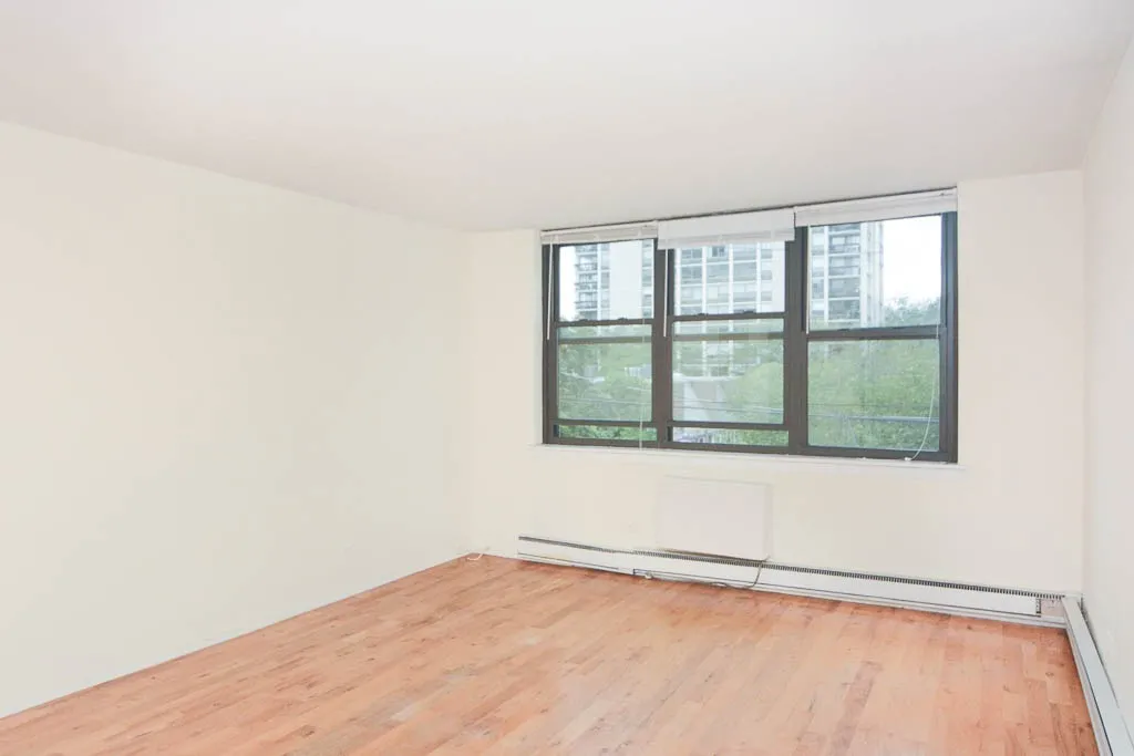 1446 N Dearborn St, ,  60610, USA 60610-Chicago-IL