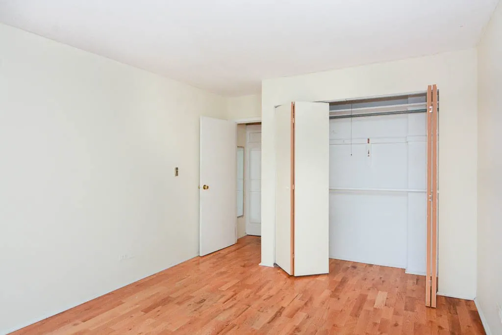 1446 N Dearborn St, ,  60610, USA 60610-Chicago-IL