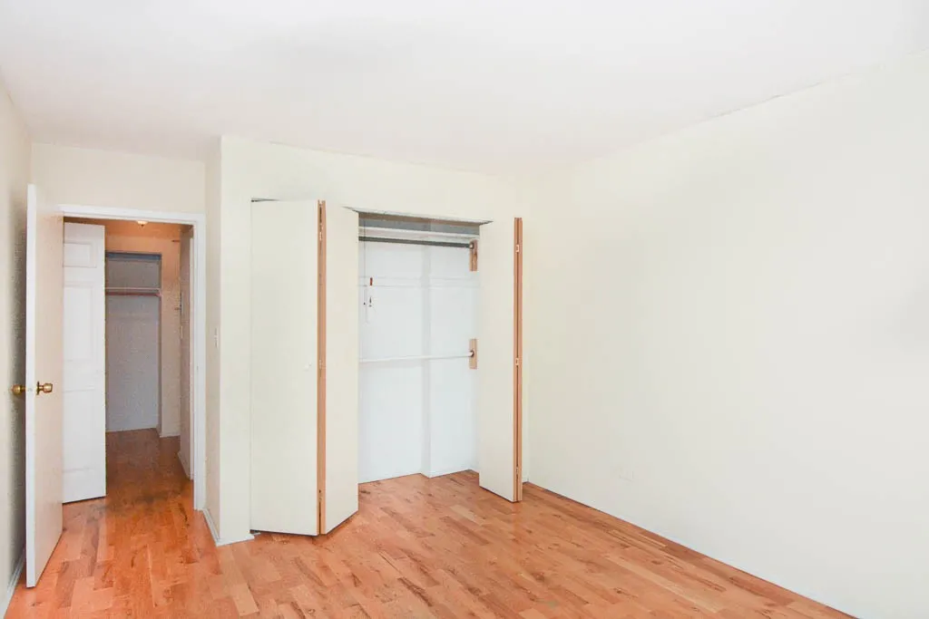 1446 N Dearborn St, ,  60610, USA 60610-Chicago-IL