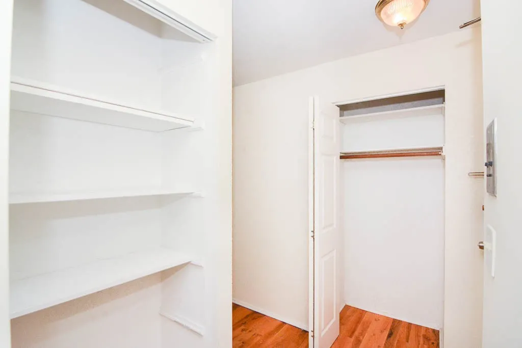 1446 N Dearborn St, ,  60610, USA 60610-Chicago-IL